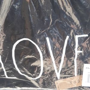 - Rae Dunn sz M "Love" tshirt